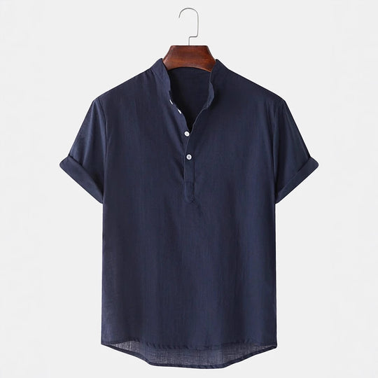 Herren Kurzarmhemd mit innovativem Henley-Ausschnitt und fließendem Material EB
