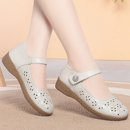 Damen Ballerinas mit verstellbarem Riemen und modischem Lochmuster EB