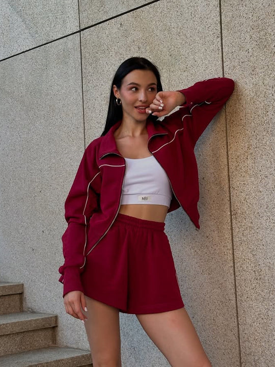 Damen nan athletischer Zweiteiler mit formendem Sportbustier, taillierter Highwaist-Sweatshorts und Zip-Hoodie EB