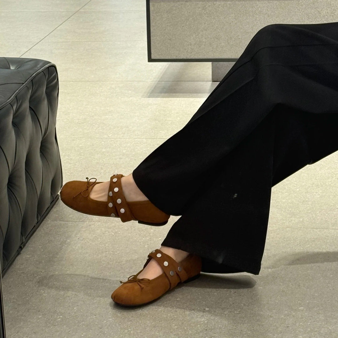 Damen Mokassins mit dekorativen Punkte und komfortablem Riemendesign EB