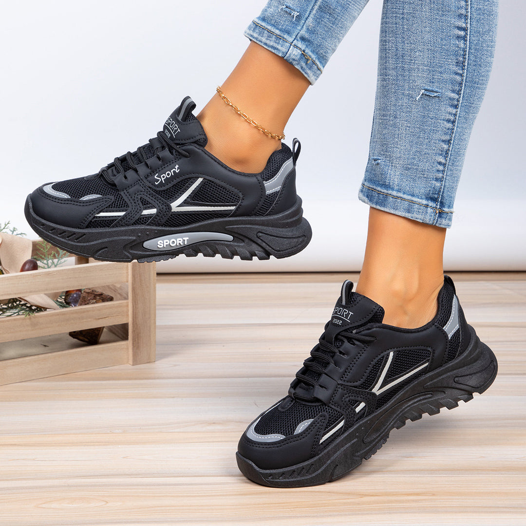 Damen Sportliche Sneakers mit atmungsaktiver Mesh-Konstruktion und stoßdämpfender Sohle EB