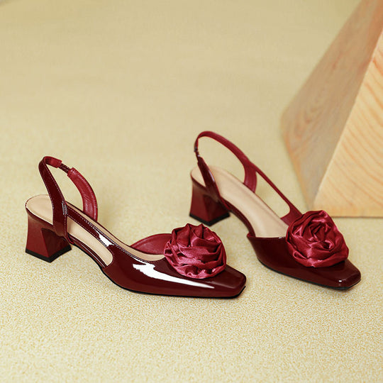 Damen Slingback-Pumps mit floralen Satin-Applikationen und komfortablem Blockabsatz EB