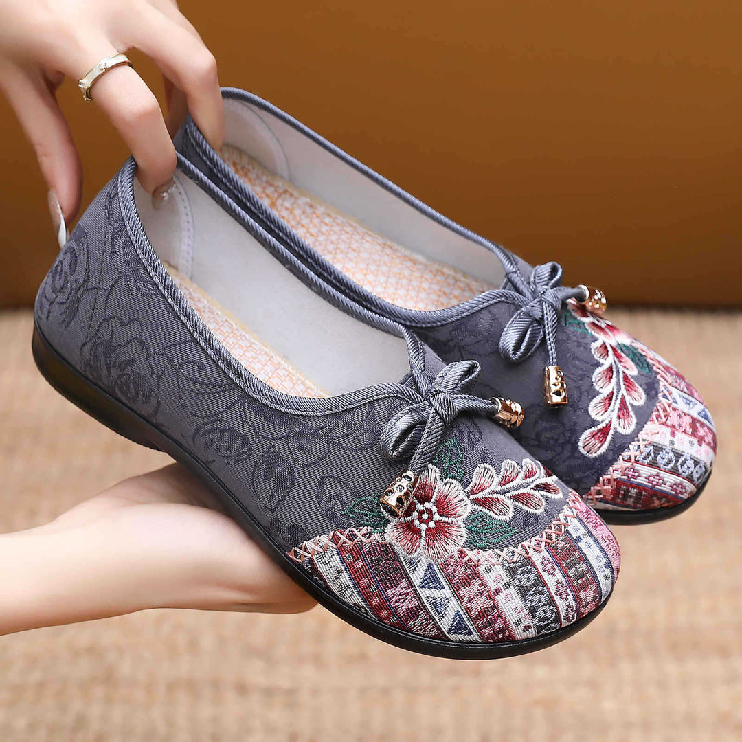 Damen Bequeme Ballerinas mit floralem Design und elastischem Einstieg EB