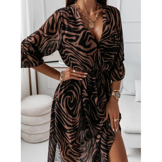 Damen elegantes Maxikleid mit animalischen Mustern und modischem Schlitz EB