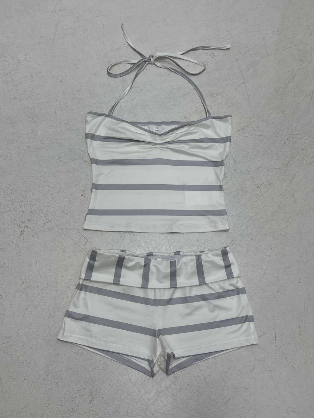 Damen Badeset mit trendy Streifenmuster EB