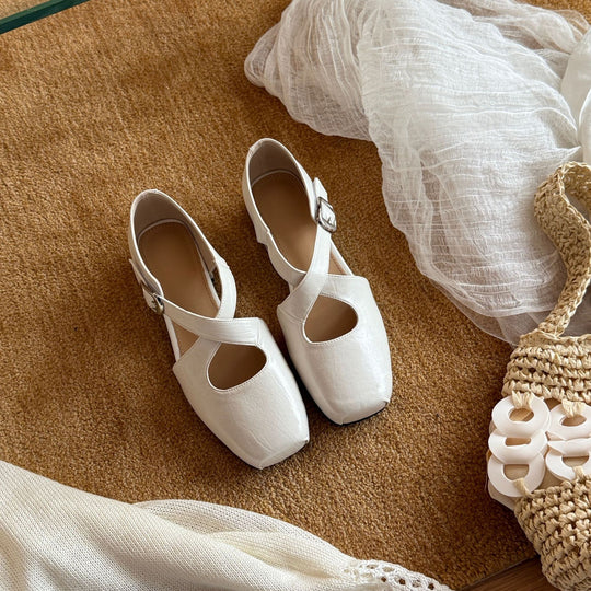 Damen Elegante Slingback-Ballerinas mit modischem Riemchen und glänzender Oberfläche EB