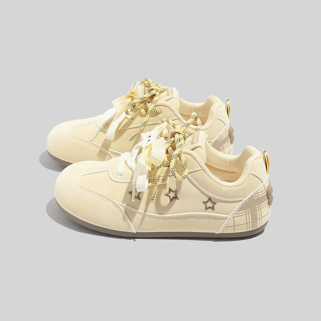 Damen Sneakers mit modernem Sternen-Muster und weicher Dämpfung EB