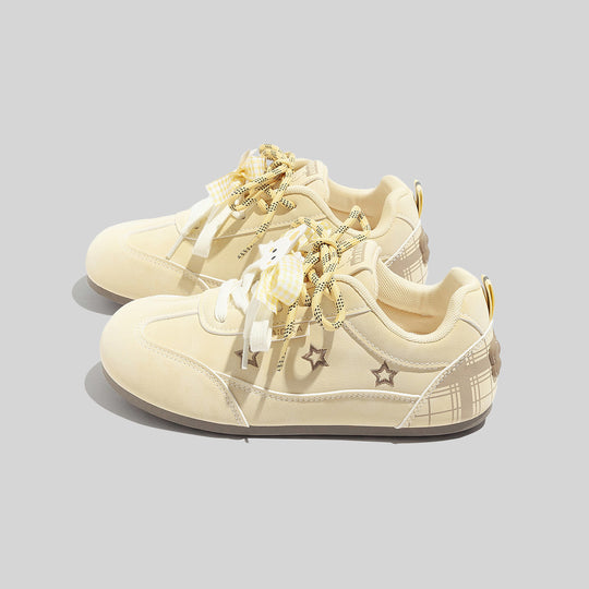 Damen Sneakers mit modernem Sternen-Muster und weicher Dämpfung EB