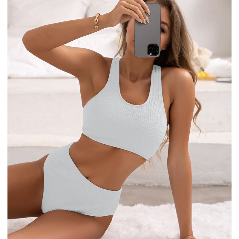 Damen Hochtailliertes Bikiniset mit sportlichem Design EB