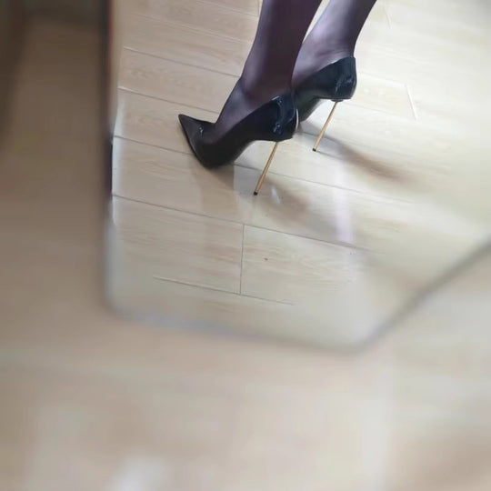 Damen elegante spitze Stiletto-Pumps mit glänzender Oberfläche und hohem Absatz EB