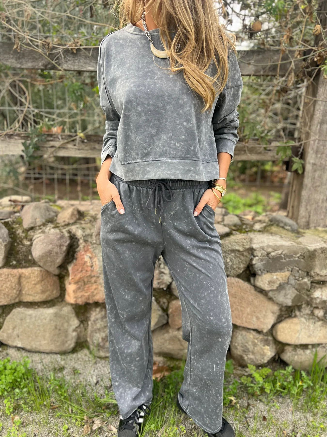 Damen Lässiger Sweatanzug im Vintage-Look EB