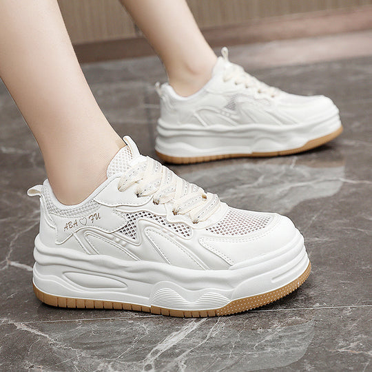 Damen Sportliche Sneakers mit atmungsaktiver Mesh-Oberfläche und dämpfendem Sohlenprofil EB