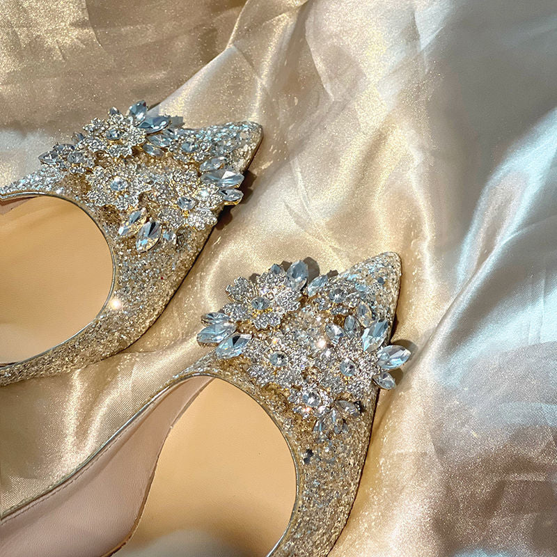 Damen Glänzende Stilettos mit Ziersteinverzierung EB