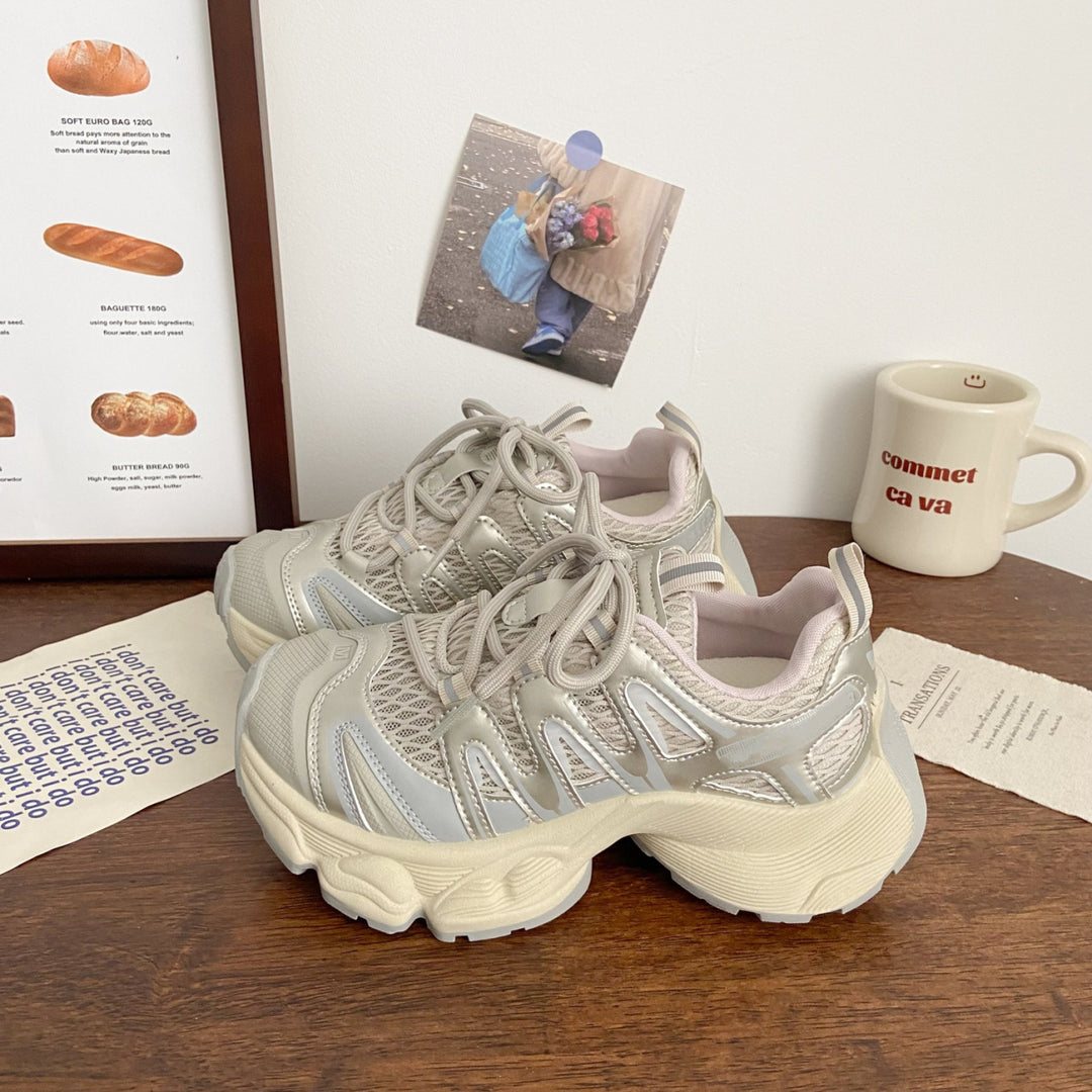 Damen Sneaker mit atmungsaktiver Netzstruktur und stabilisierender Sohle EB