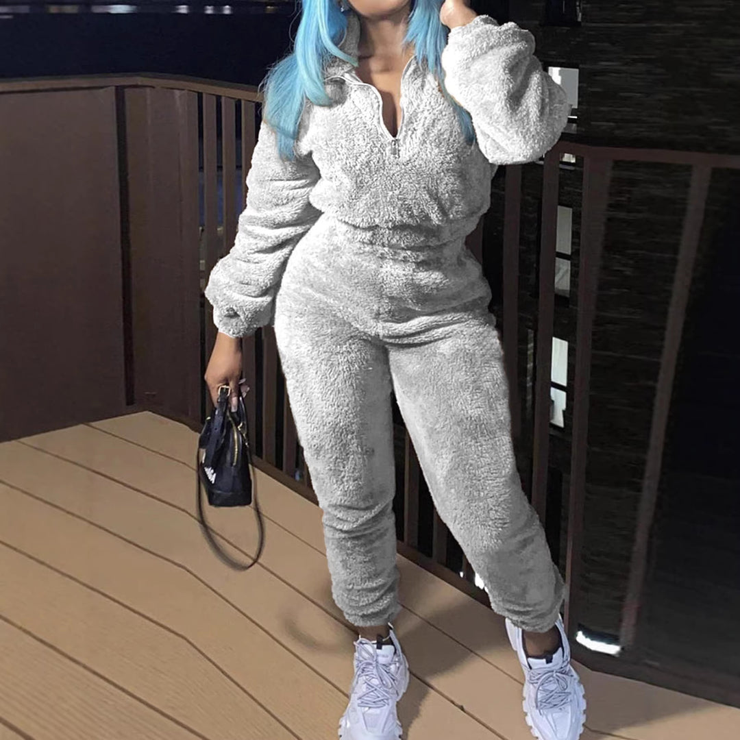 Damen nan kuscheliges Teddy-Lounge-Set mit Halbzip und Highwaist-Jogger EB