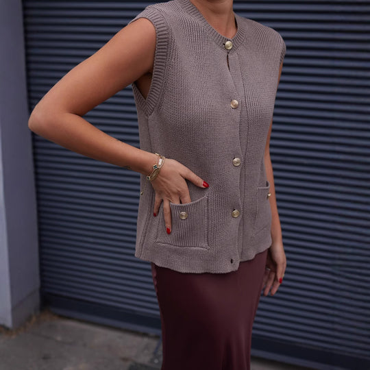 Damen Strickweste mit Knopfleiste und praktischen Taschen EB