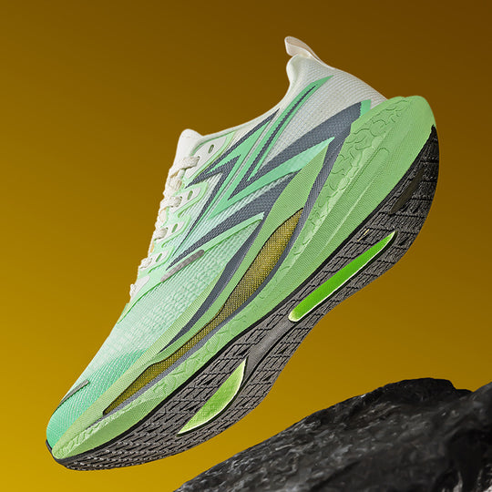 Unisex dynamische Straßenlaufschuhe mit gebogener Rocker‑Zwischensohle, reaktiver EVA‑Dämpfung und atmungsaktivem Strickobermaterial EB