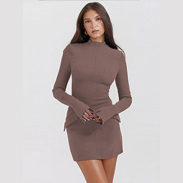 Damen nan tailliertes Minikleid mit Stehkragen Glockenärmeln und Peplum-Detail EB