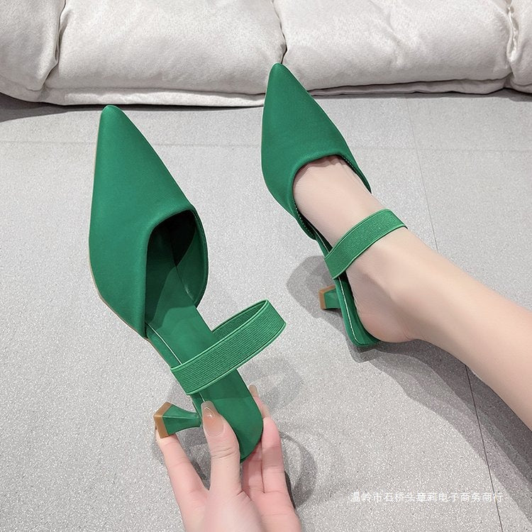 Damen Slingback-Pumps mit elegantem spitzem Design und komfortablem Fersenriemen EB