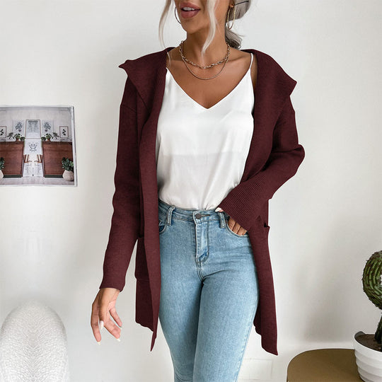Damen Strickjacke mit tiefem V-Ausschnitt und praktischen Taschen EB
