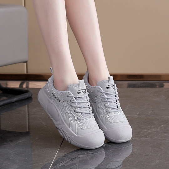 Damen Sportliche Sneakers mit modernem Obermaterial und ergonomischer Passform EB