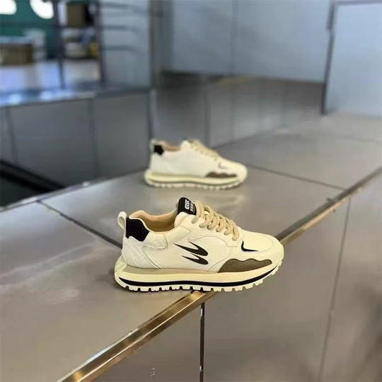Damen Modische Sneakers mit innovativer Dämpfungstechnologie und rutschfester Sohle EB
