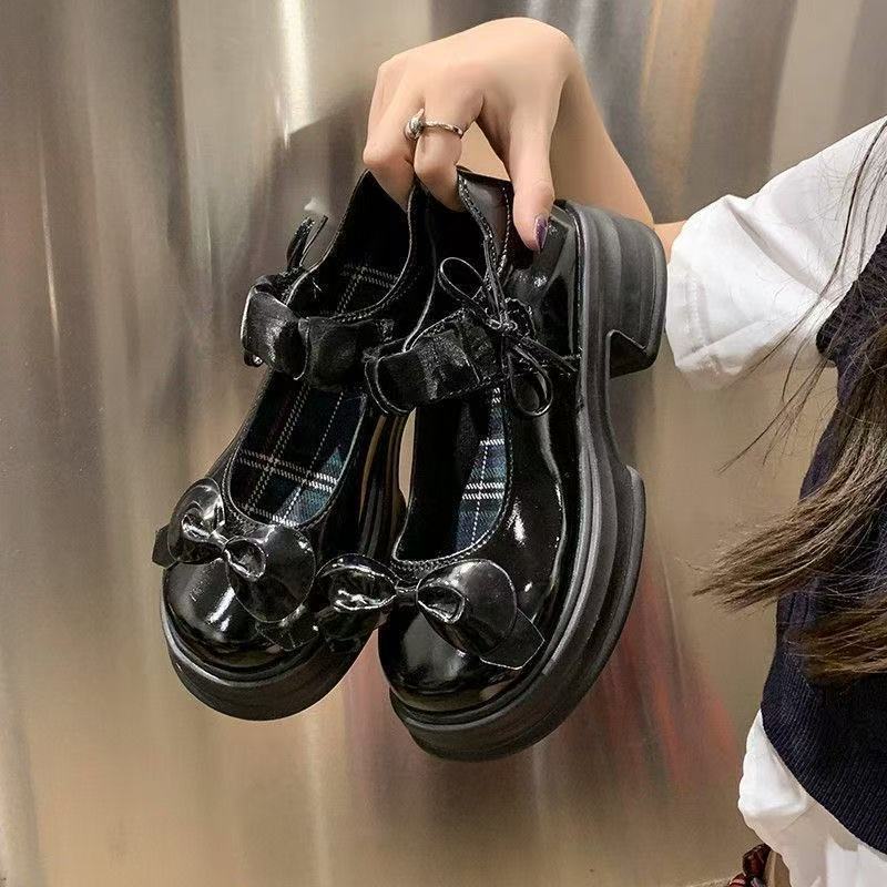 Damen Komfortable Schnürschuhe mit modischen Schleifen und robustem Profil EB
