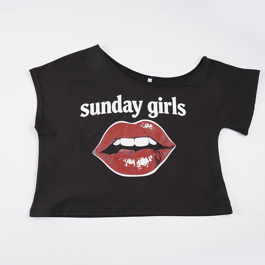 Damen Trendiges Crop-Top mit modernem Lippenprint EB
