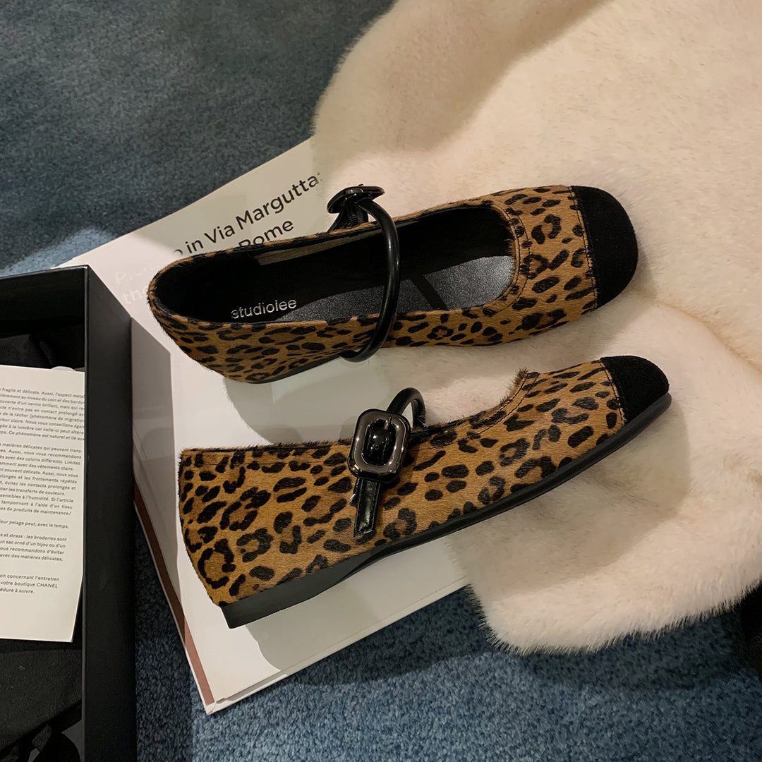 Damen Ballerina mit elegantem Leopardenmuster und modischem Schnallenverschluss EB