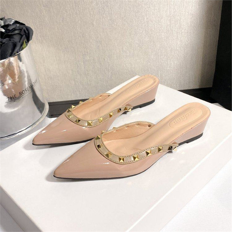Damen spitze Mules mit Nietenverzierung EB