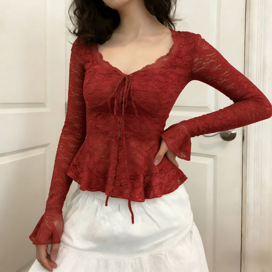 Damen Spitzenbluse mit romantischen Rüschen und bindbarem Dekolleté EB