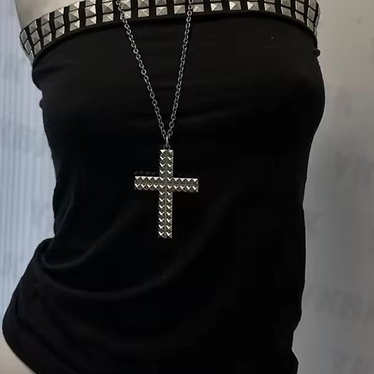 Damenrock mit spitzem Design und Nietenbesatz EB