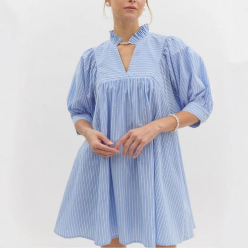 Damen Kurzarm Kleid mit modernem Stehkragen und Volant-Detail EB