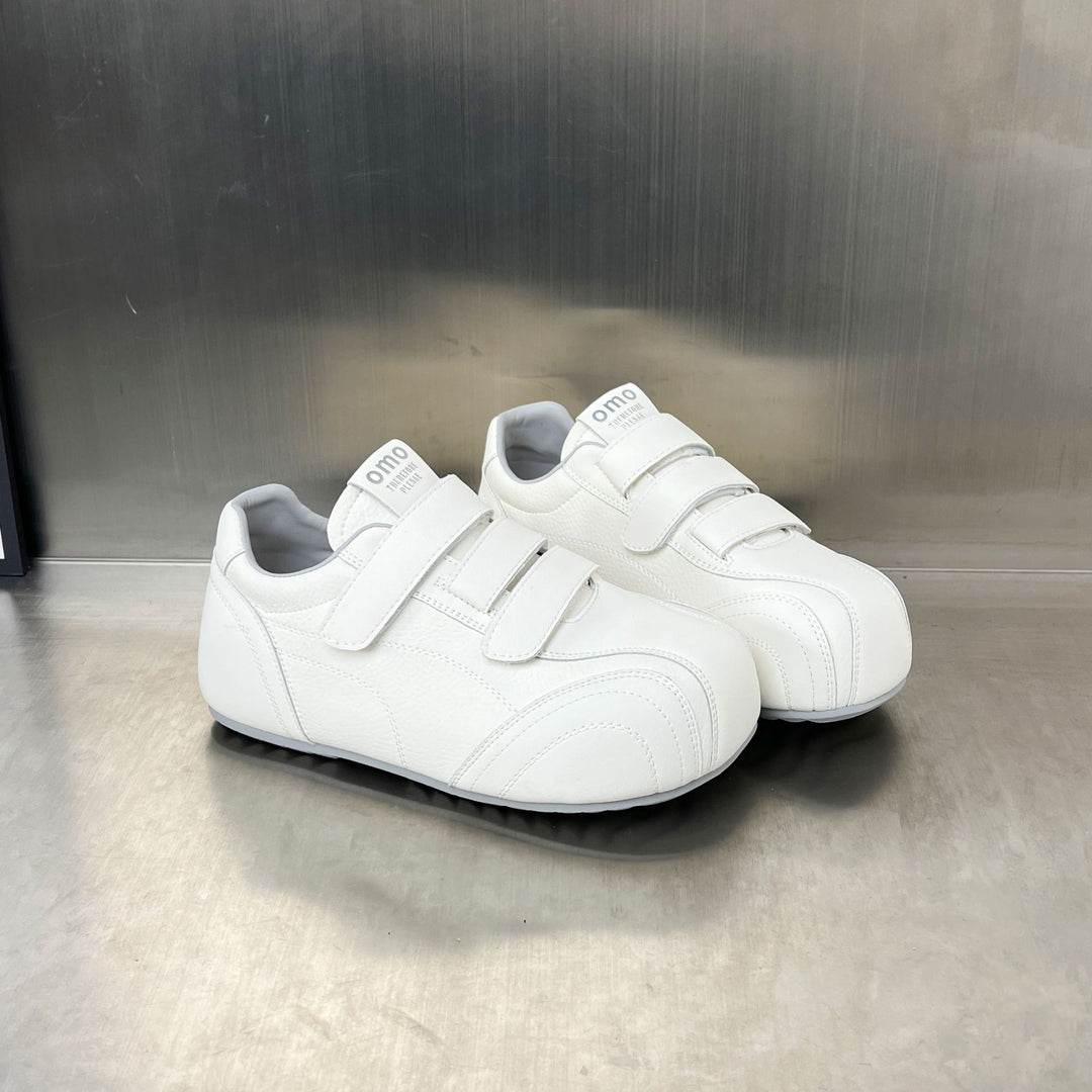 Damen Sportschuhe mit verstellbarem Klettverschluss und rutschfester Sohle EB