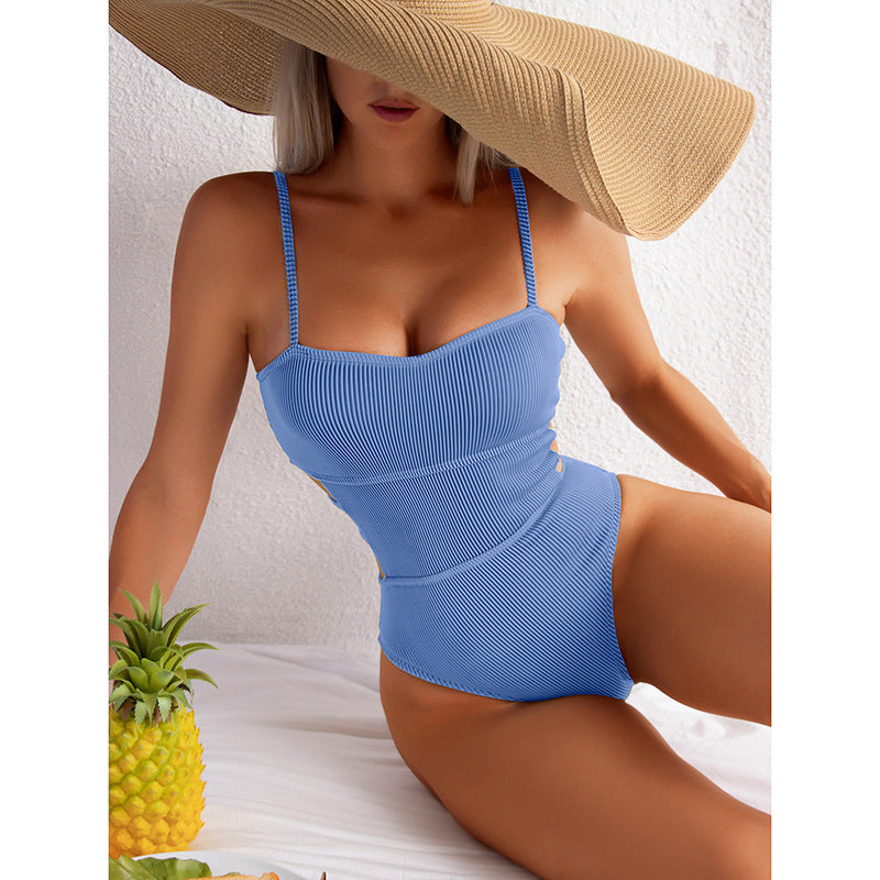 Damen Einteiler Badeanzug mit elegantem Rippendesign und figurschmeichelnder Silhouette EB