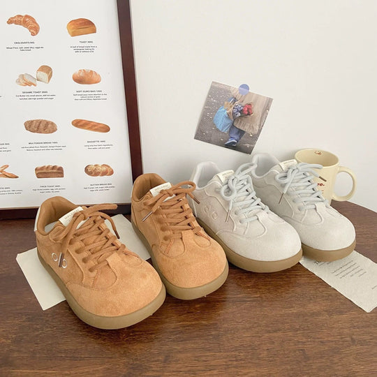 Damen Sneaker mit dicker, flexibler Sohle und atmungsaktivem Obermaterial EB