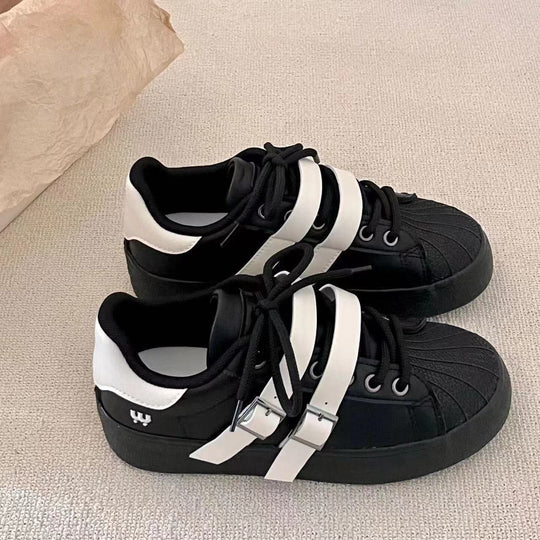 Damen Sportliche Sneakers mit innovativem Schnürsystem EB