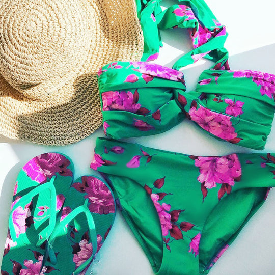 Damen Strand-Bikini-Set mit asymmetrischem Oberteil und elegantem Maxi-Rock EB