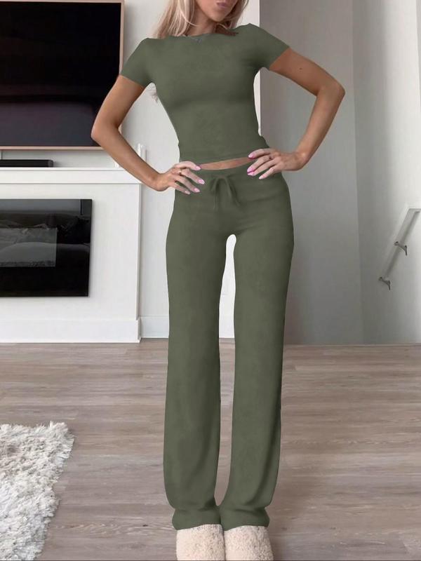 Damen lässiges Lounge-Set mit figurbetontem Oberteil und bequemer Hose EB