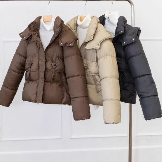Damen Ultraleichte Pufferjacke mit verstellbarem Kapuzenkragen und praktischen Reißverschlusstaschen EB