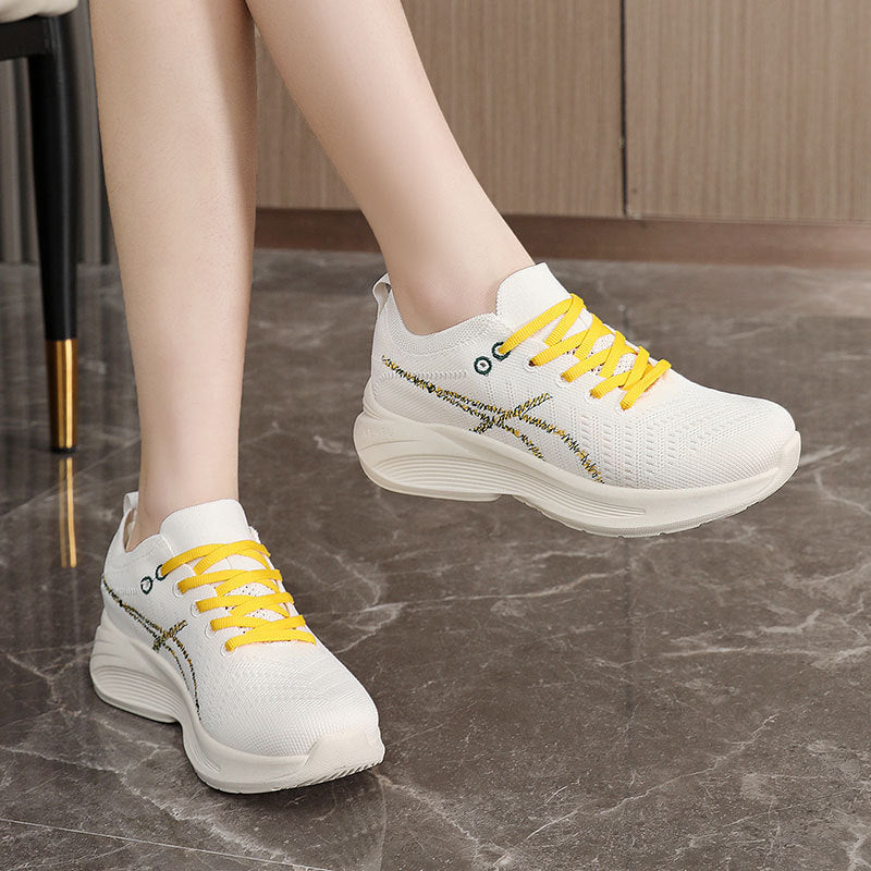 Damen sportliche Sneaker mit elastischem Schnürsystem und atmungsaktiver Oberflächenstruktur EB