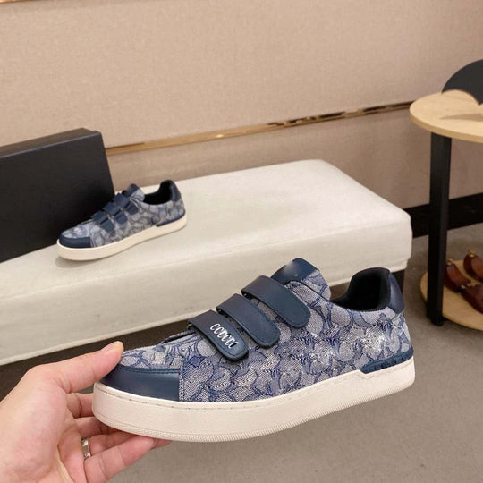 Damen Freizeitsneaker mit praktischem Klettverschluss und weichem Innenfutter EB