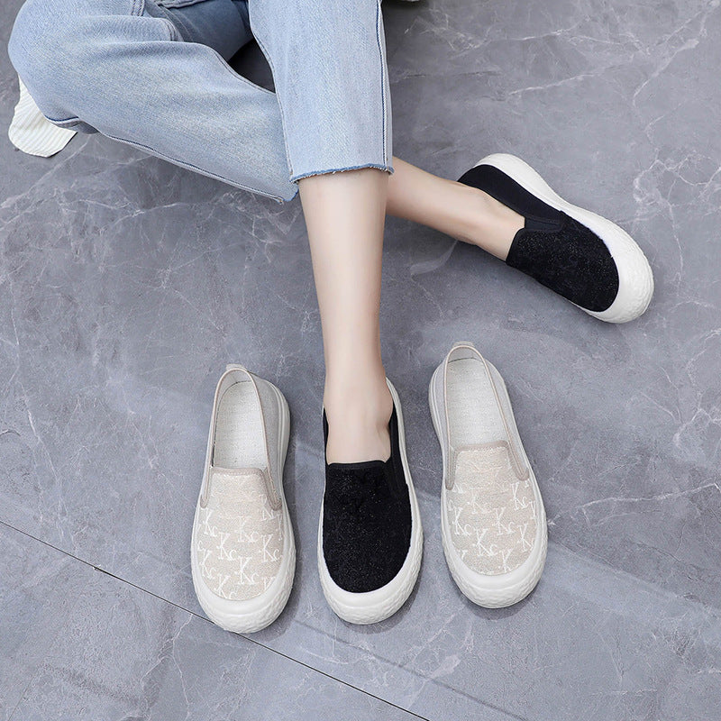 Damen Sportliche Slip-On Sneakers mit rutschfester Sohle und elastischem Einsatz EB