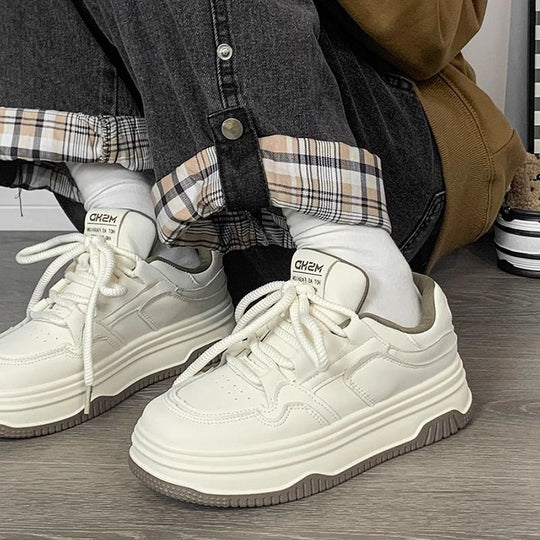 Damen Sportliche Sneaker mit hoher Dämpfung und rutschfester Sohle EB