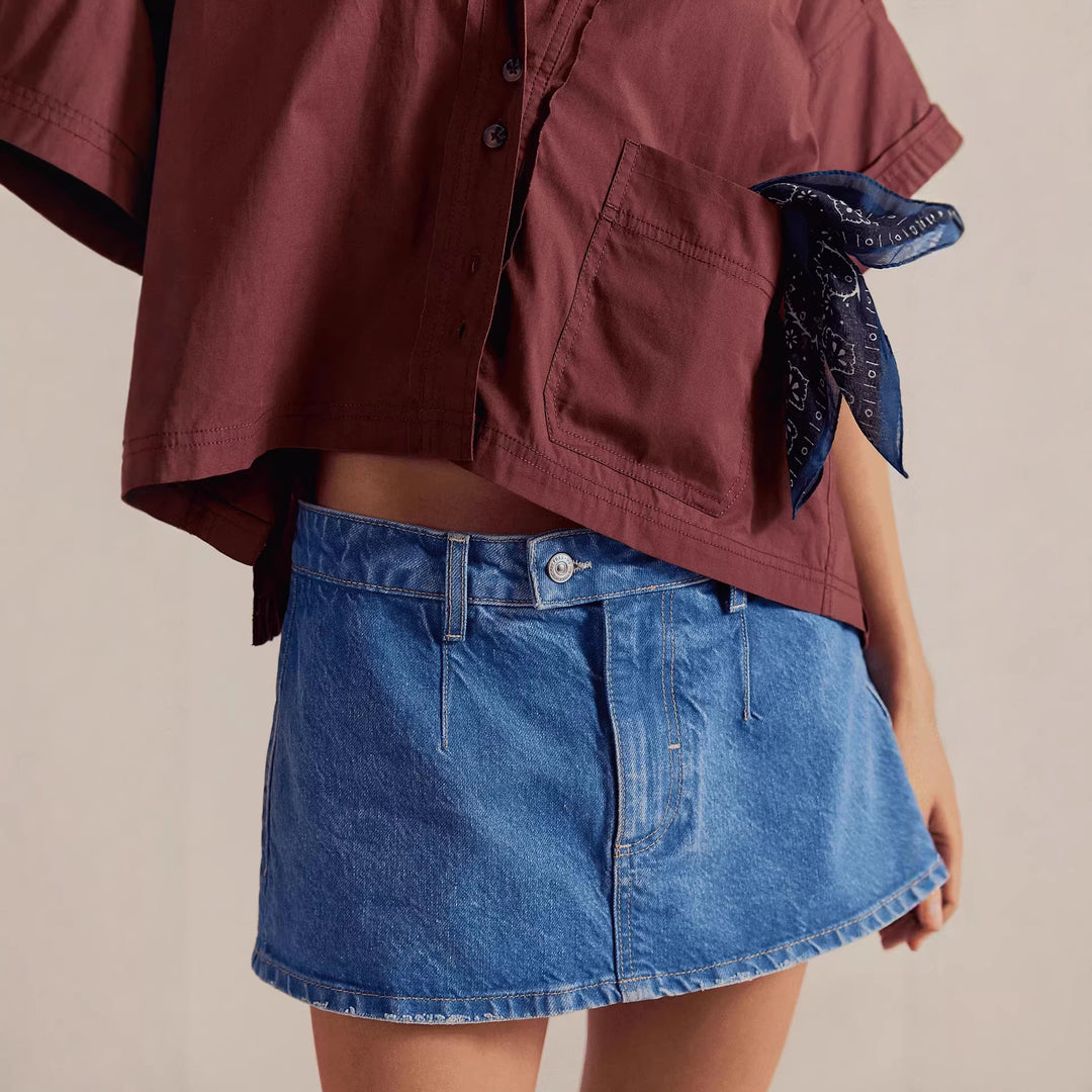 Damen Denim-Minirock mit fransigem Saum und lässigem Schnitt EB