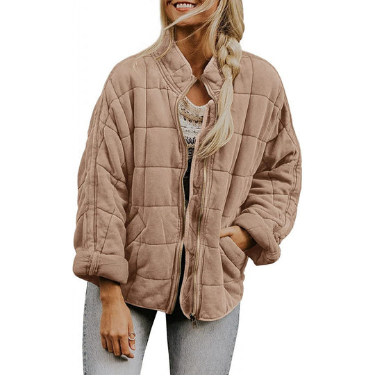 Damen Steppjacke im Oversized Schnitt mit Stehkragen und verdecktem Reißverschluss EB