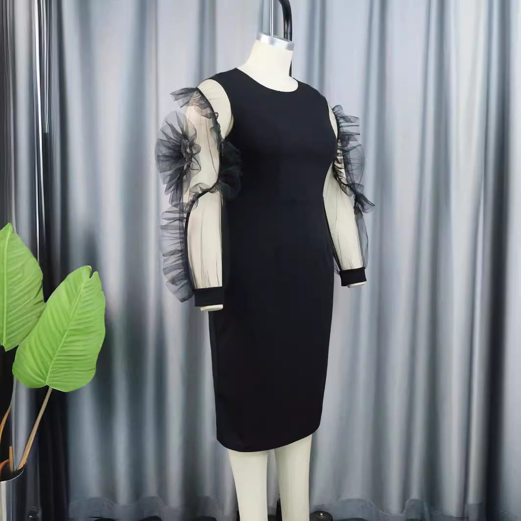 Damen Etuikleid mit voluminösen transparenten Puffärmeln EB