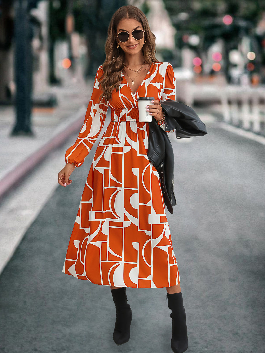 Damen Midikleid mit modernem geometrischen Muster und elastischem Bund EB