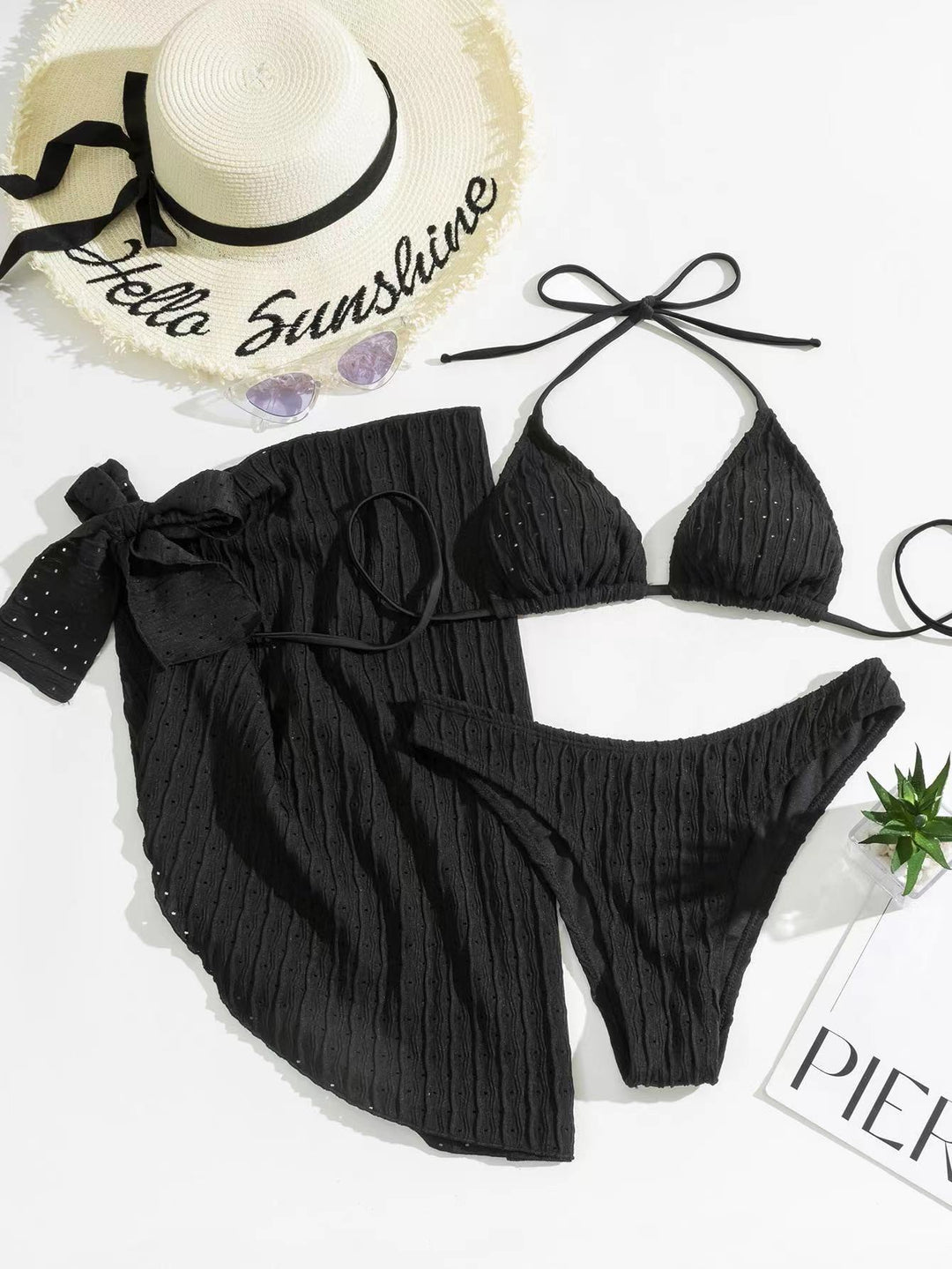 Damen Bikini-Set mit leicht glänzendem Design und verspieltem Wickelrock EB