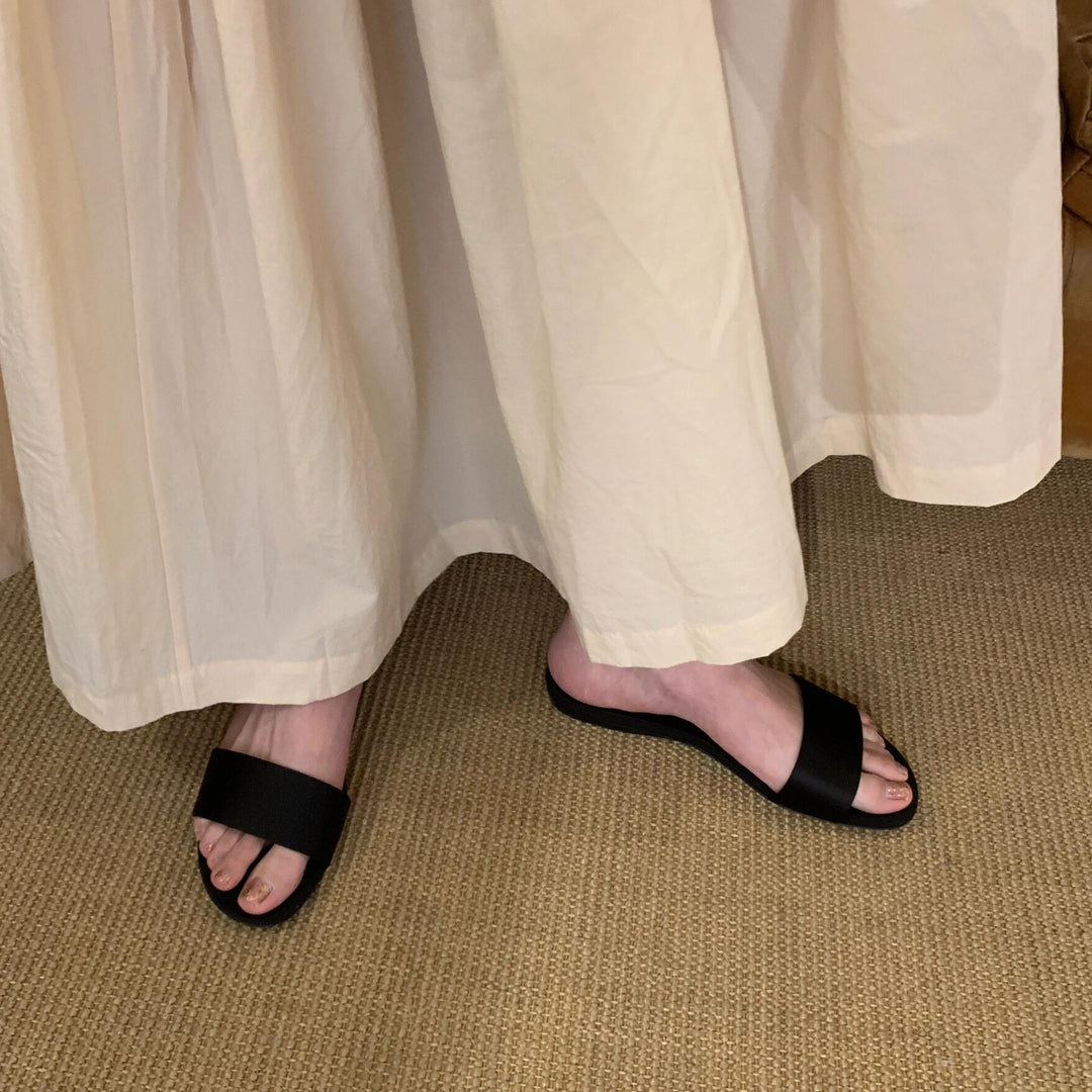 Damen modische Slipper mit breitem Riemen und komfortabler Innensohle EB